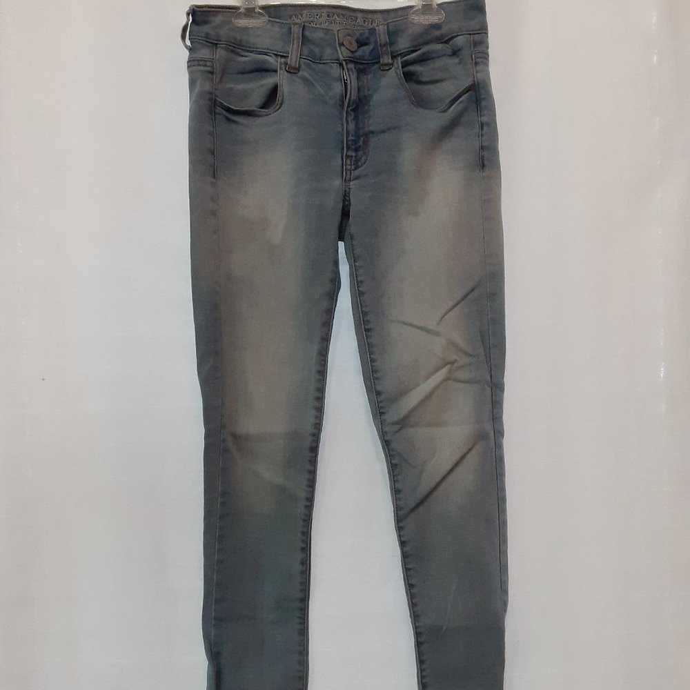 American Eagle Outfitters Super Stretch Jeggings (size 6)